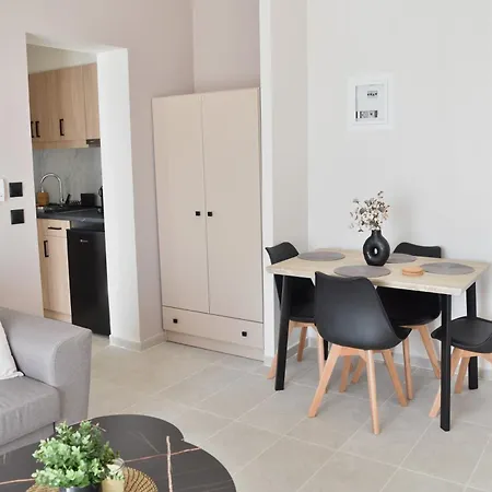 Pnoe Apartments Káto Loutrákion Extérieur photo