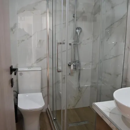 Pnoe Apartments Káto Loutrákion Extérieur photo